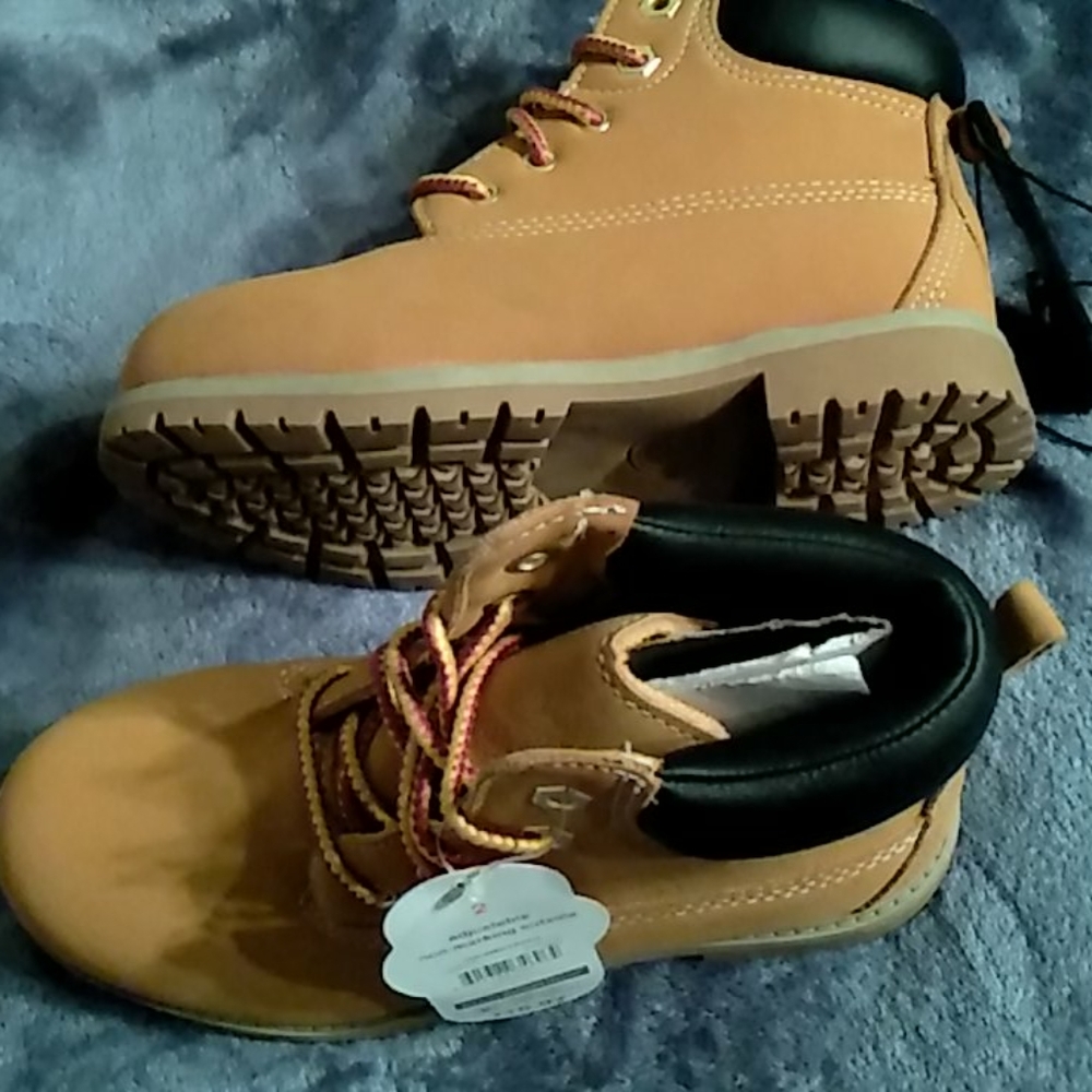 Wonder nation boots
